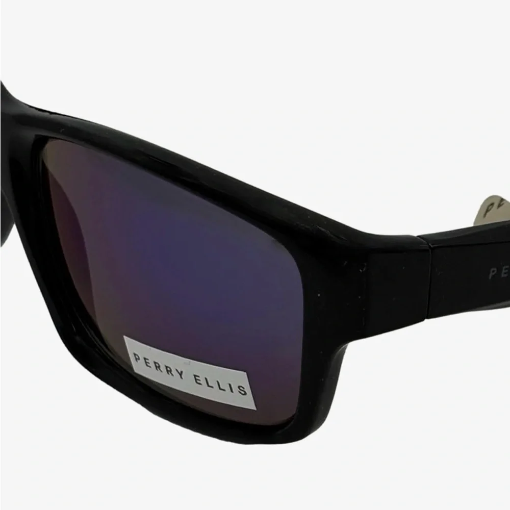 Perry Ellis Men’s Sunglass Black Plastic Sport Wrap, Smoke Lens PE105-1